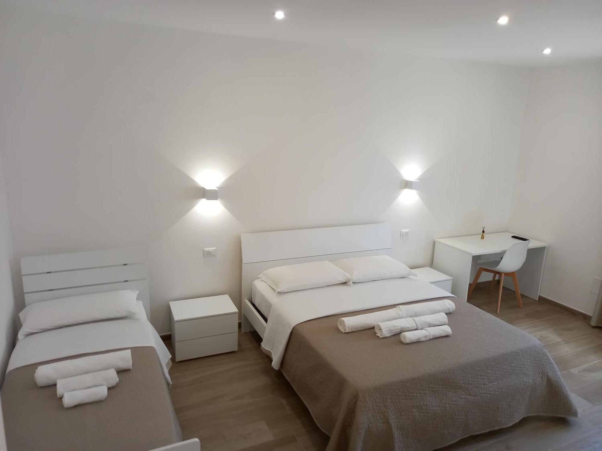 Amare Bed & Breakfast Rodi Garganico Oda fotoğraf
