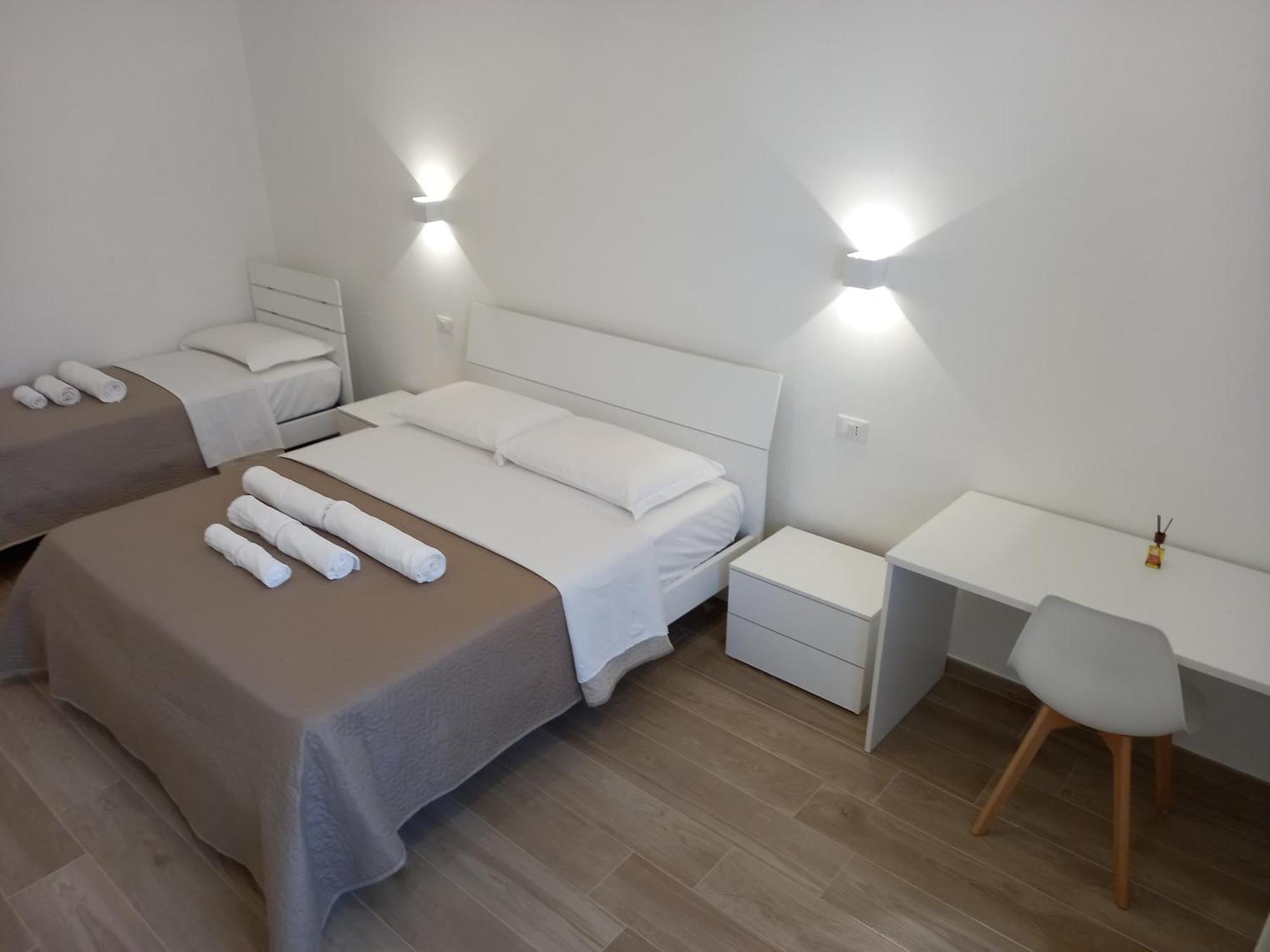 Amare Bed & Breakfast Rodi Garganico Oda fotoğraf